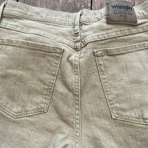 Men’s wrangler khaki jeans 32x38